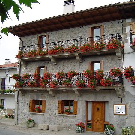 Casa Rural Martxoenea Landetxea Hotel Arruazu Buitenkant foto