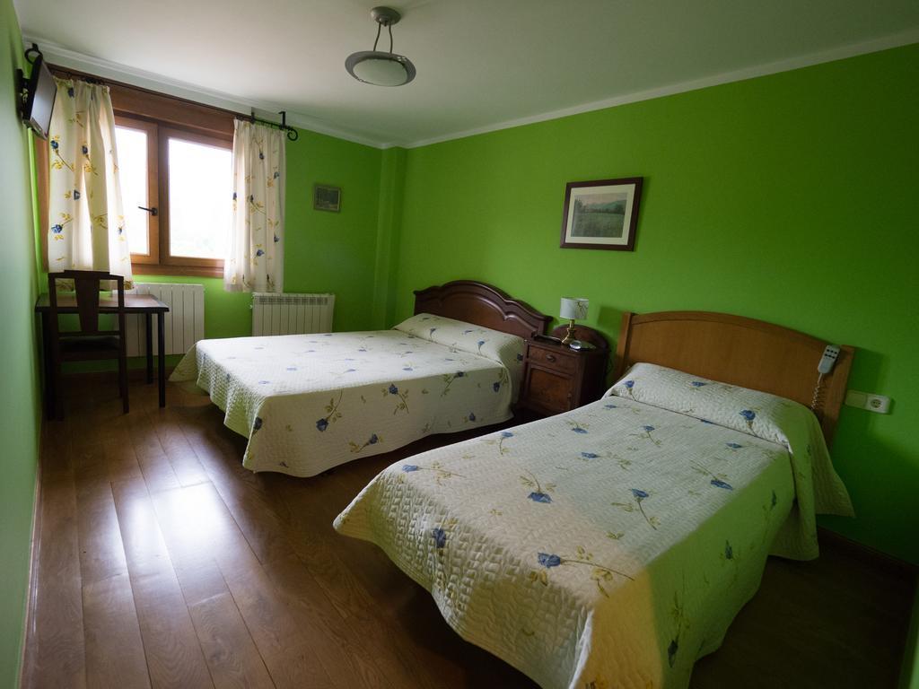 Casa Rural Martxoenea Landetxea Hotel Arruazu Buitenkant foto