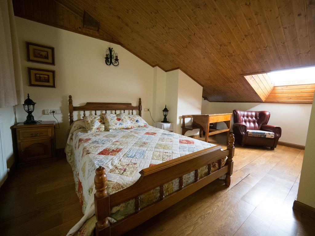 Casa Rural Martxoenea Landetxea Hotel Arruazu Buitenkant foto