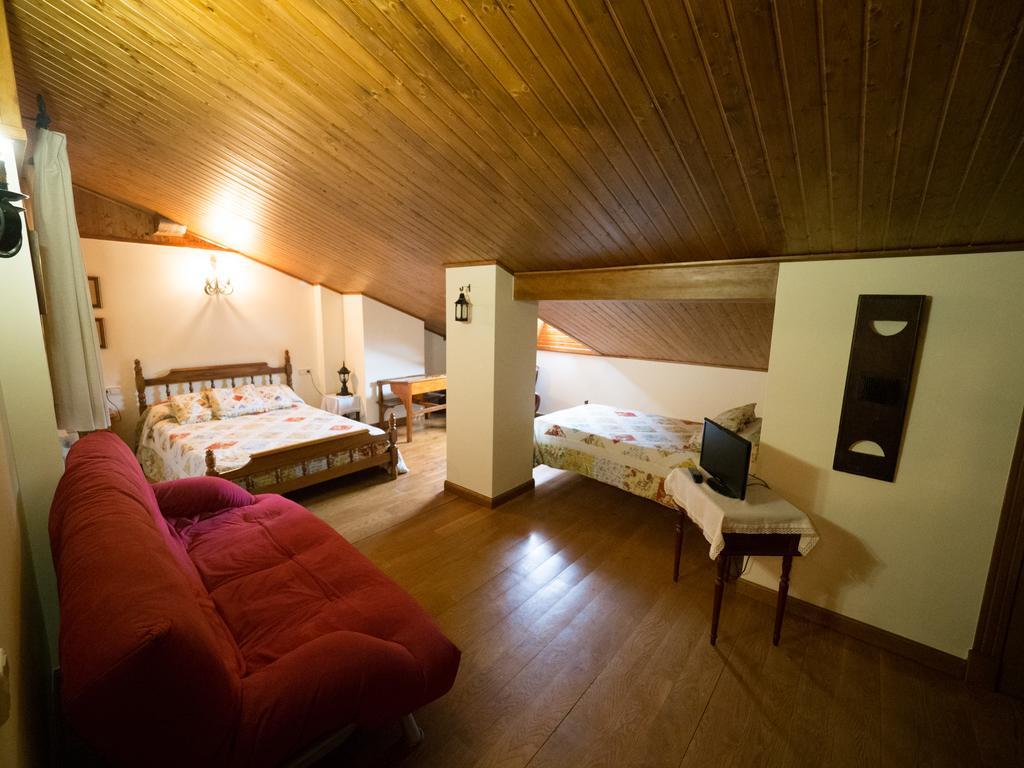 Casa Rural Martxoenea Landetxea Hotel Arruazu Buitenkant foto